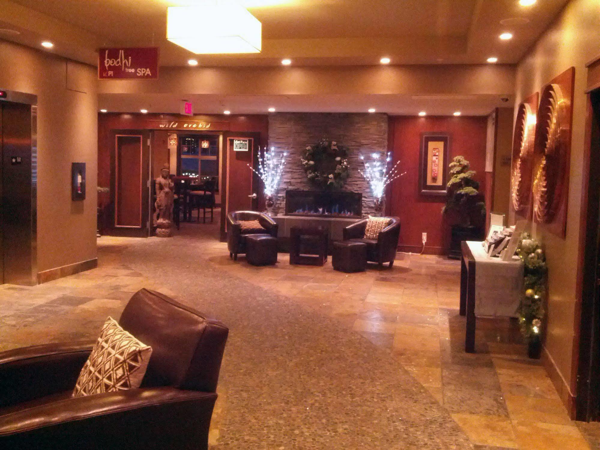 Silver Creek Lodge Canmore Exterior photo